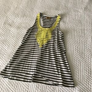 Stripped tank top with detail